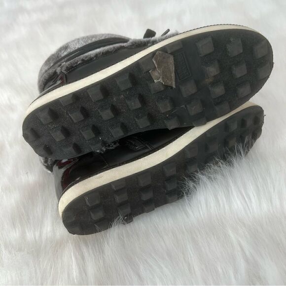 Stuart Weitzman Ariana Snowboot  - Picture 11 of 14